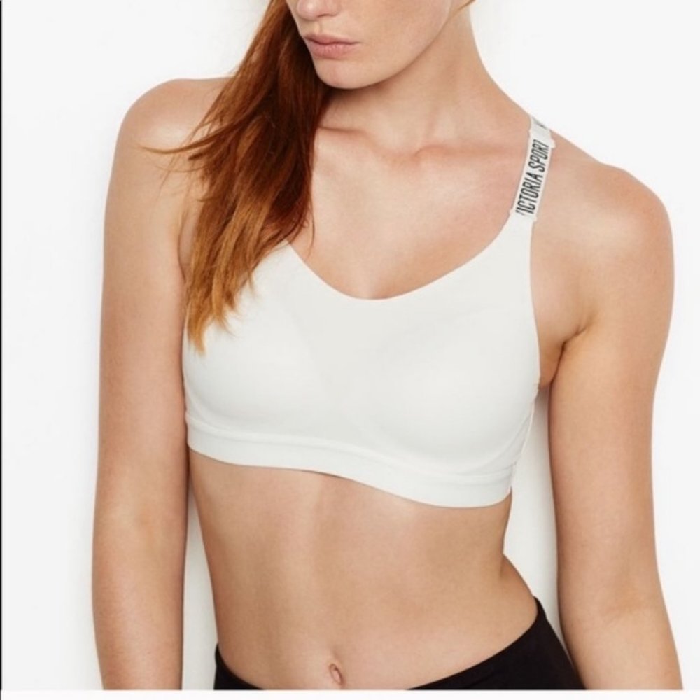 Victoria Sport Lightweight SportBra 34D NWT